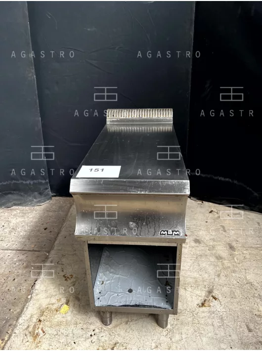 Rozsdamentes semleges pult