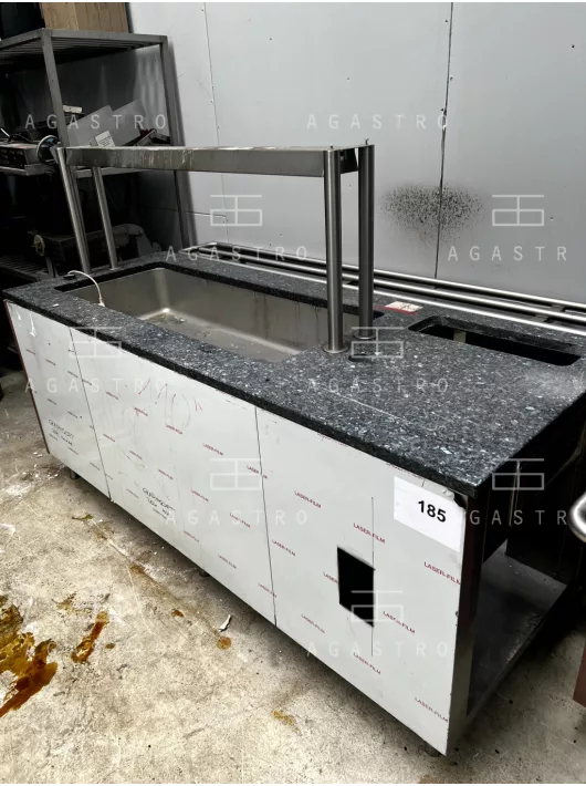 Rozsdamentes Márványpult felépítménnyel