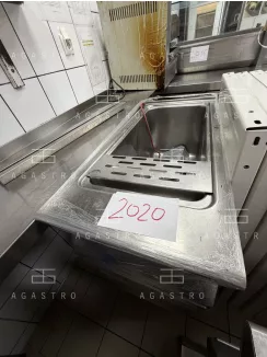 Egy medencés tésztafőző ( hibás )