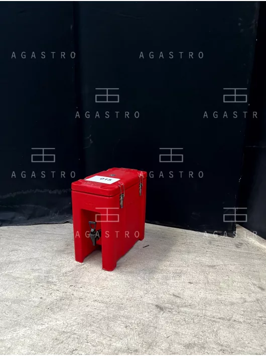 Hőszigetelt, csappal felszerelt italadagoló