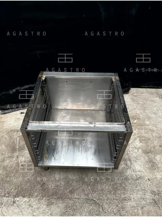 Rozsdamentes gépállvány