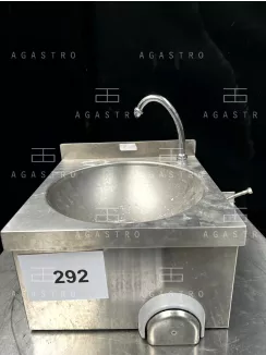 Fali kézmosó térdkapcsolóval és takaróborítással