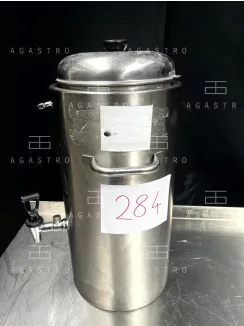 Melegentartó csapolóval