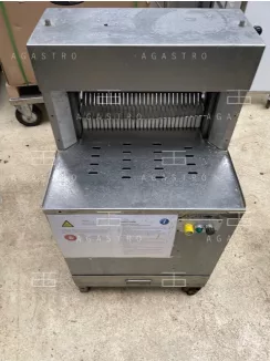 Használt kenyérszeletelő