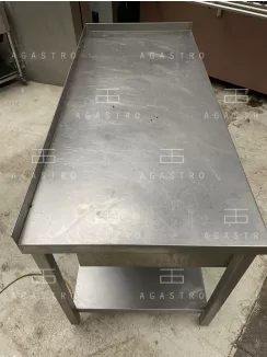 Használt rozsdamentes asztal alsó polccal és fiókkal