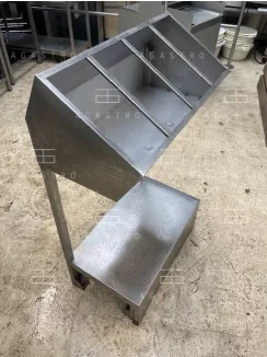 Használt evőeszköz tartó