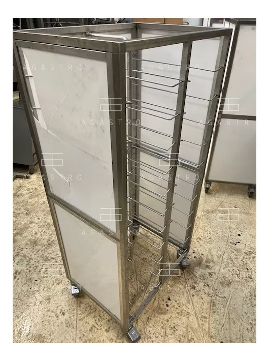 Használt 22 x GN1/1 regálkocsi