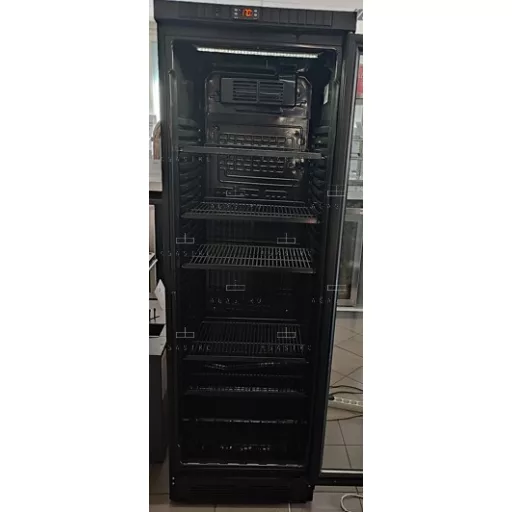 KH-VC374 GDL Üvegajtós hűtővitrin - 372 literes, (+30°C, 55% Rh) +1 ... +10 °C hűtéstartománnyal, 595 x 640 x 1840 mm