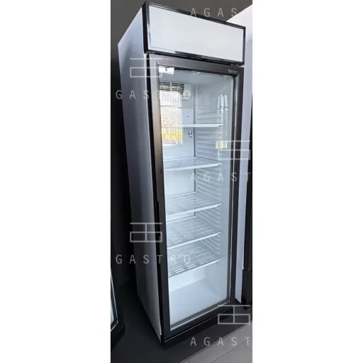 TC Üvegajtós hűtővitrin, 350 literes, 595 × 600 × 1990 mm