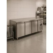 Használt hűtött munkaasztal
